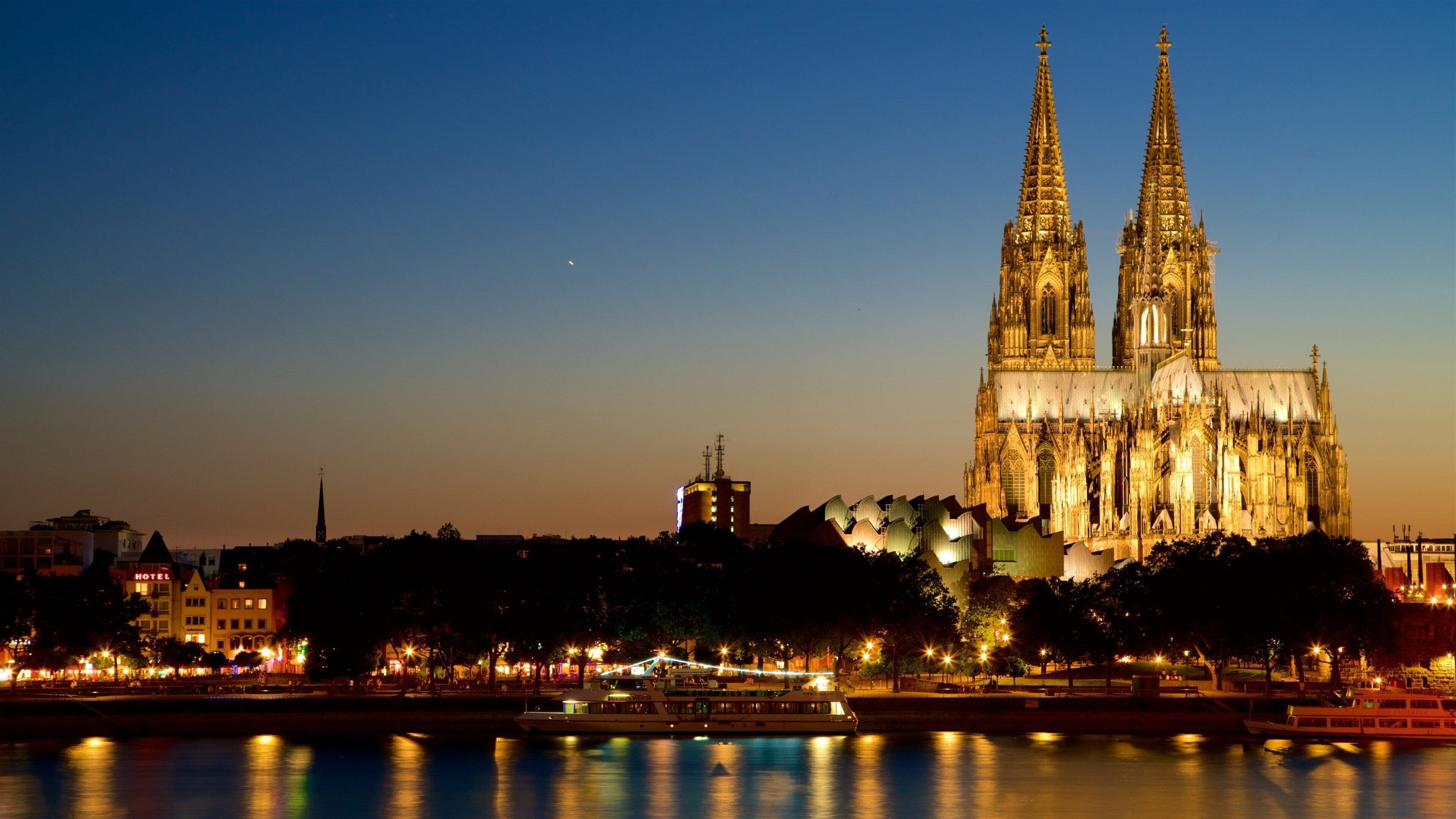Köln mit dem Dom – die Kanzlei liegt in Frechen bei Köln